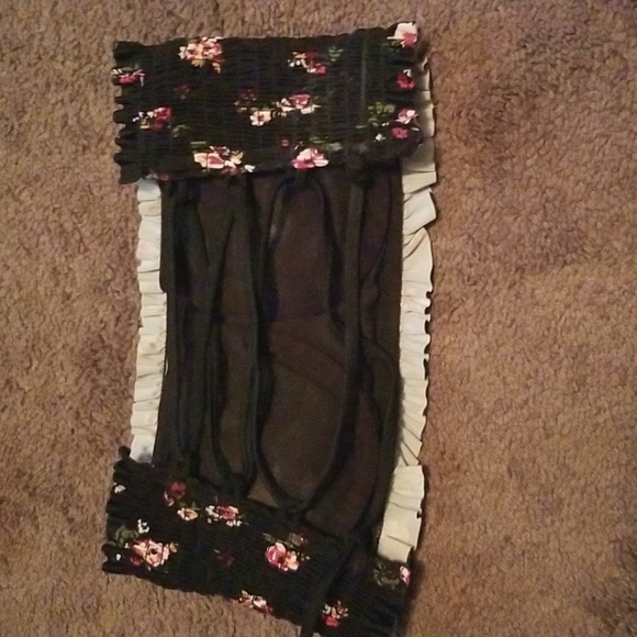 Bikini Tops - Picture 4 of 6